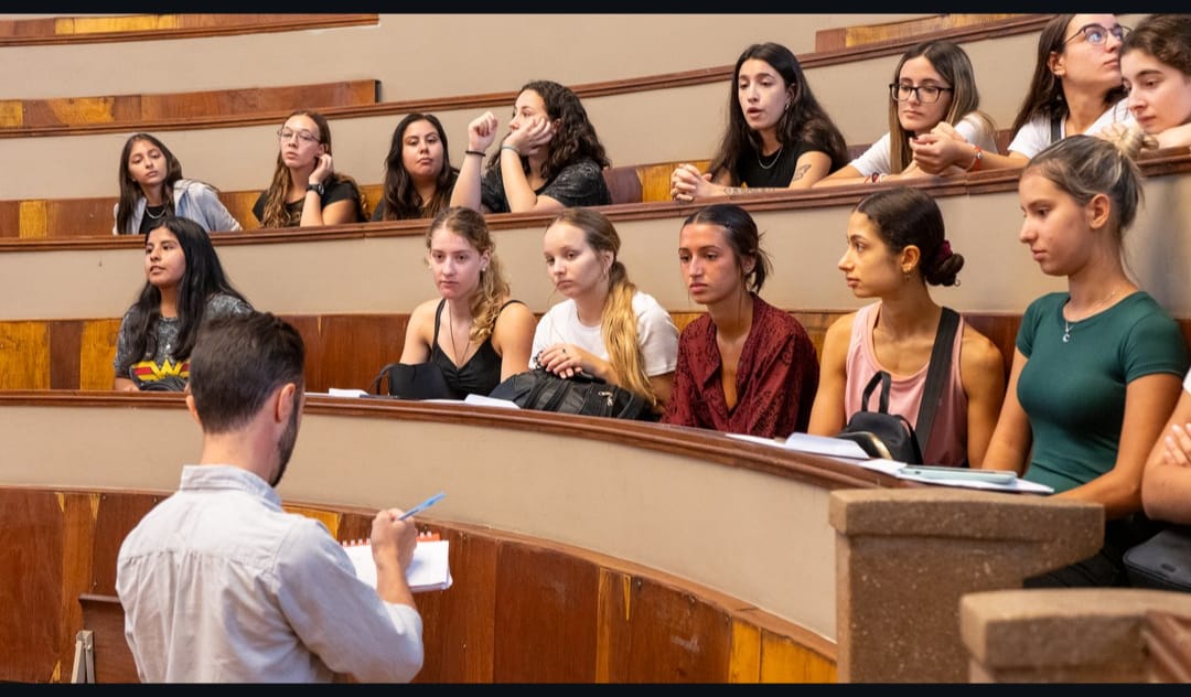 Course Image Tutoría 2025